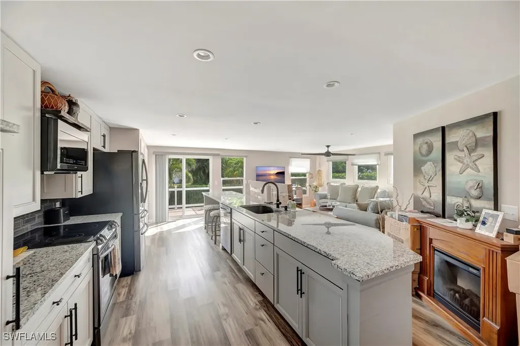 50 Le Mans Drive Naples FL 34112