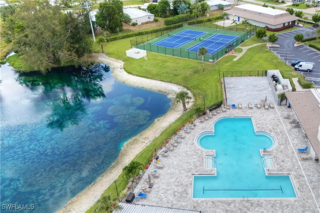 50 Le Mans Drive Naples FL 34112