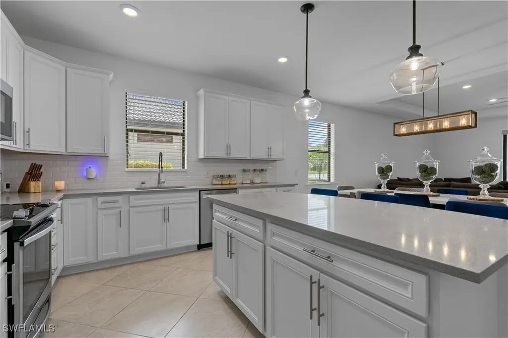 16087 Mistflower Drive Alva FL 33920