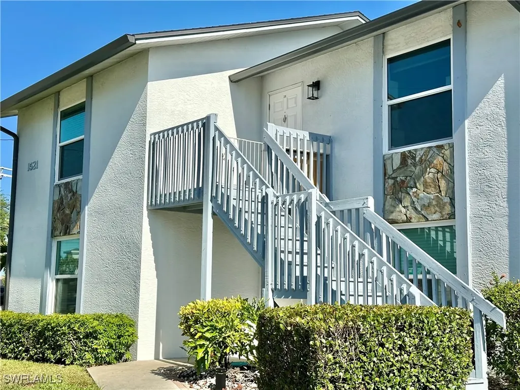 1521 SW 47th Terrace Cape Coral FL 33914