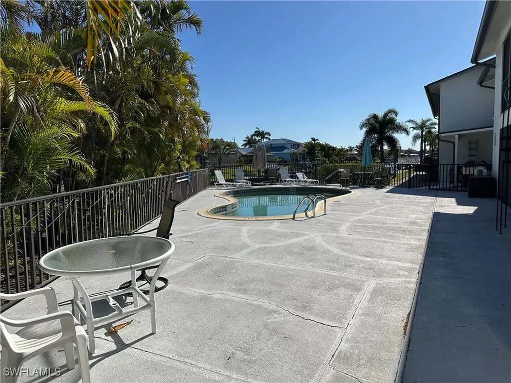 1521 SW 47th Terrace Cape Coral FL 33914
