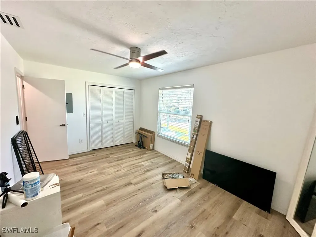 1521 SW 47th Terrace Cape Coral FL 33914