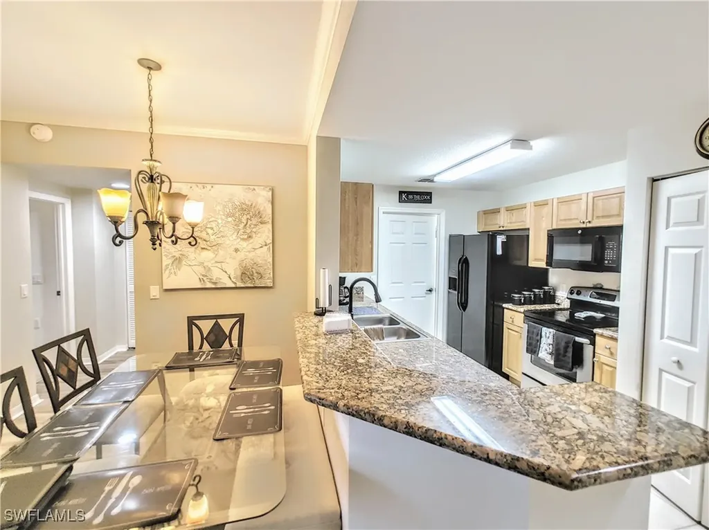 1788 Concordia Lake Circle Cape Coral FL 33909
