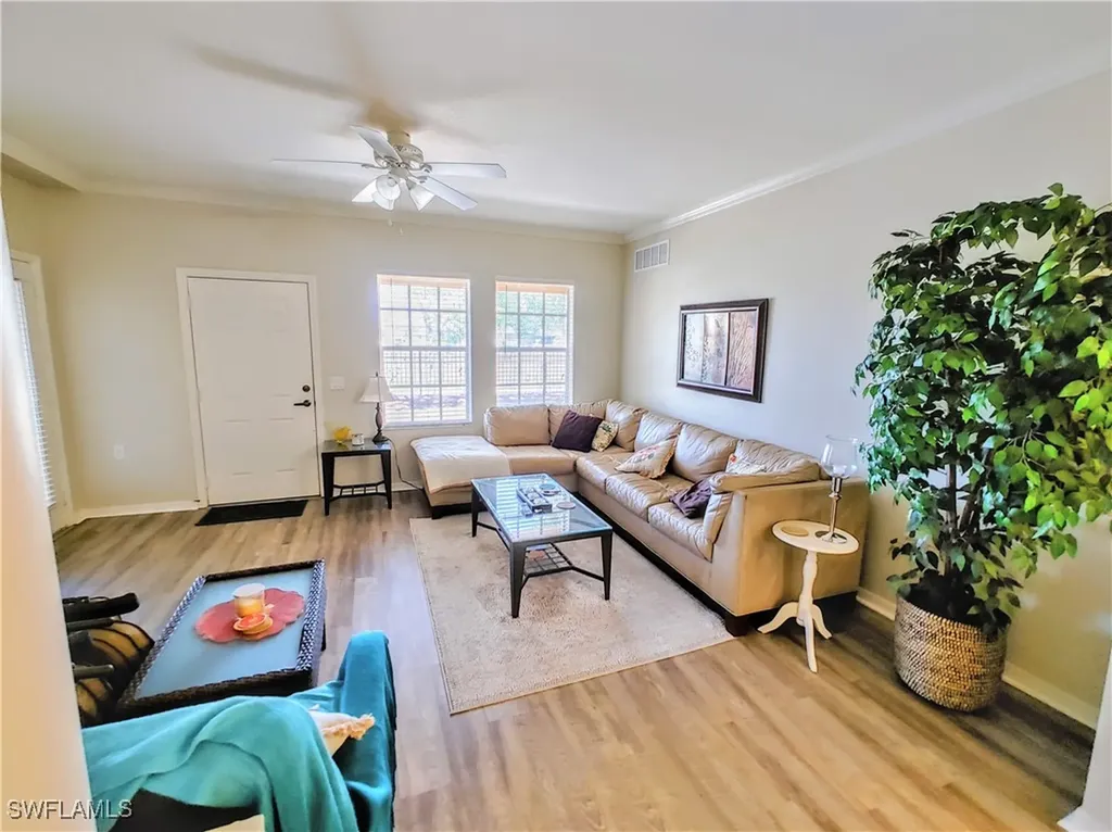 1788 Concordia Lake Circle Cape Coral FL 33909