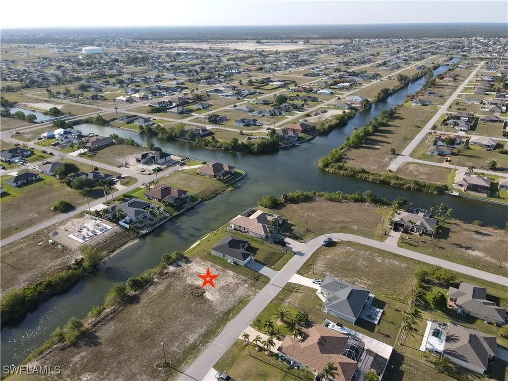 2124 NW 6th Place Cape Coral FL 33993