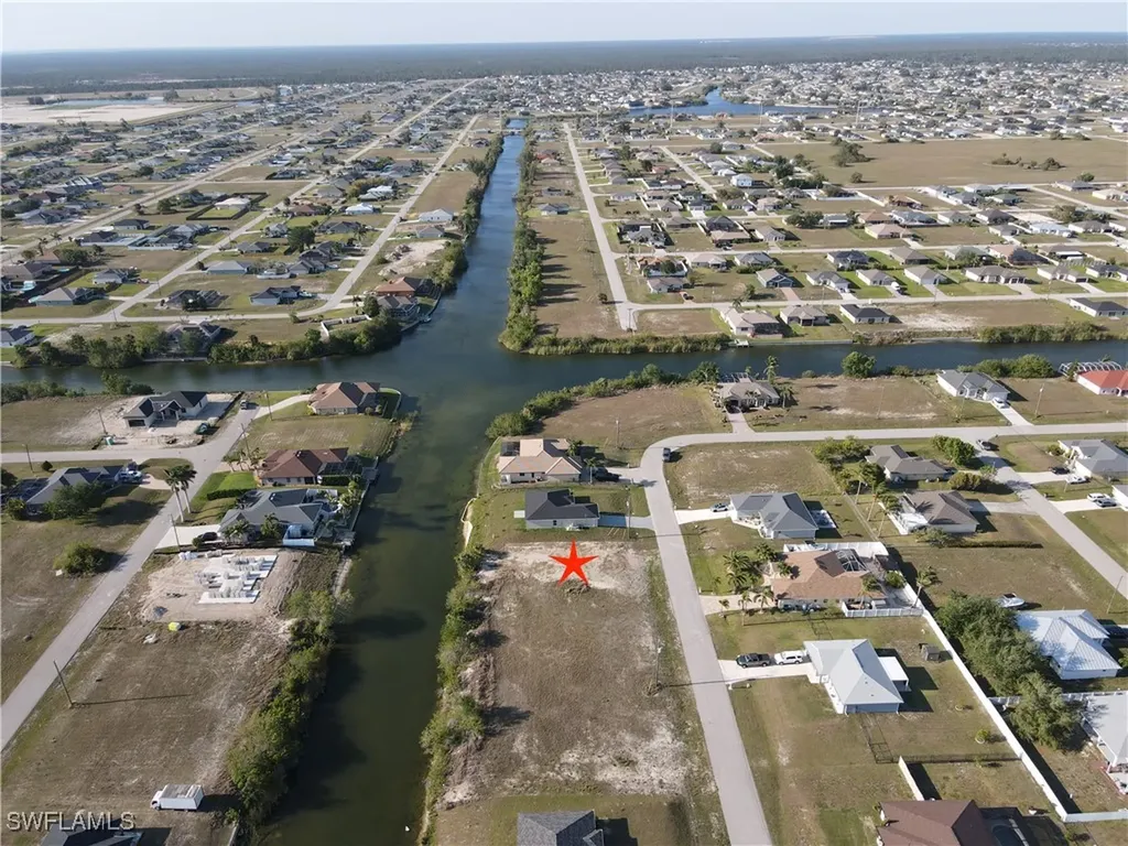 2124 NW 6th Place Cape Coral FL 33993