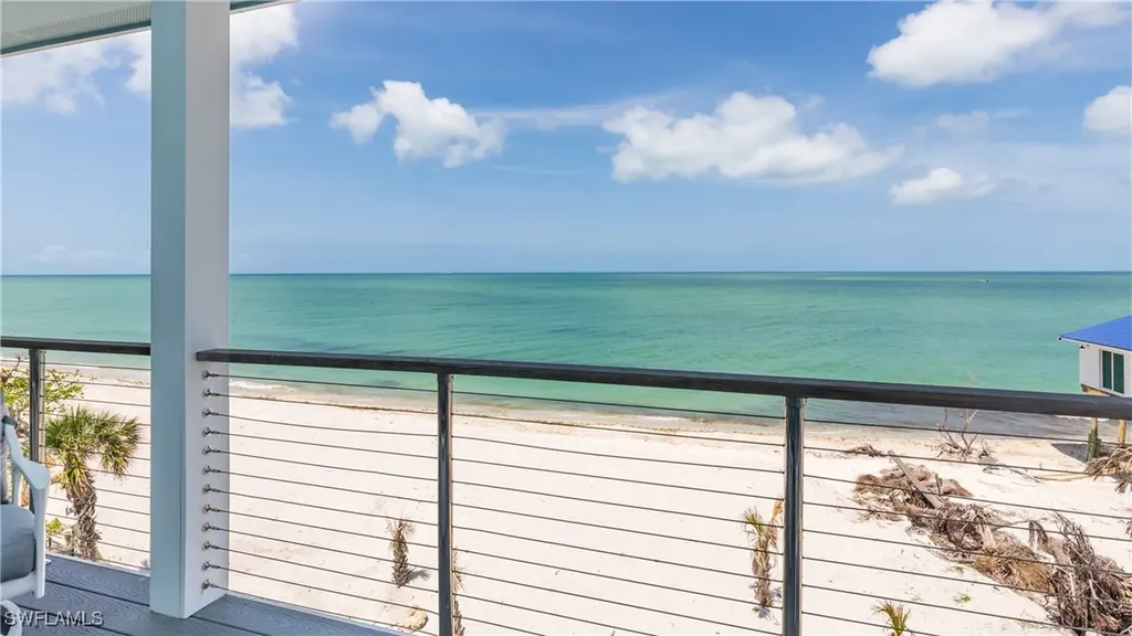 4620 Oro Pesos Lane Upper Captiva FL 33924