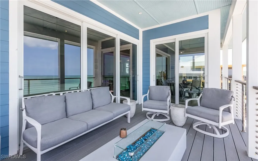 4620 Oro Pesos Lane Upper Captiva FL 33924