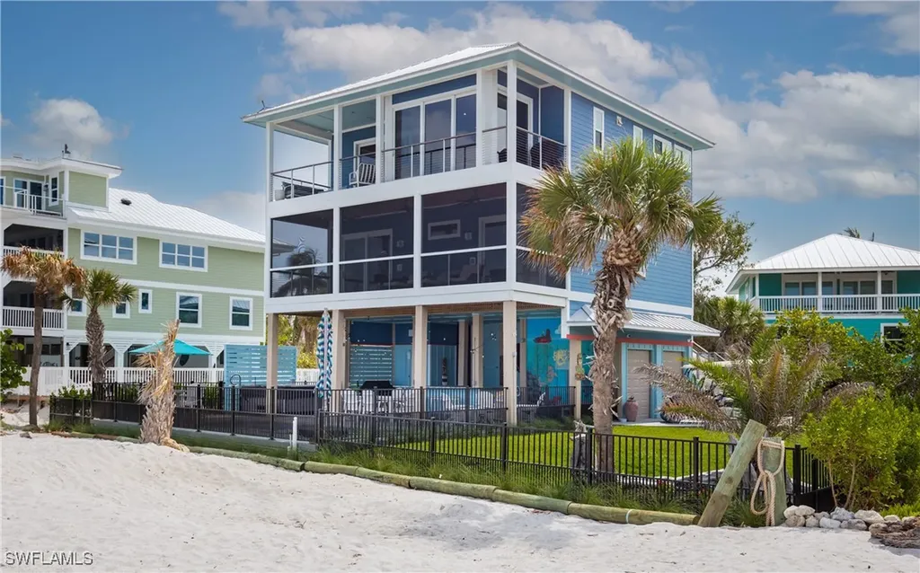 4620 Oro Pesos Lane Upper Captiva FL 33924