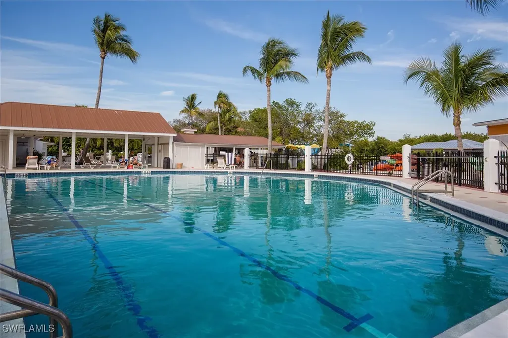4620 Oro Pesos Lane Upper Captiva FL 33924