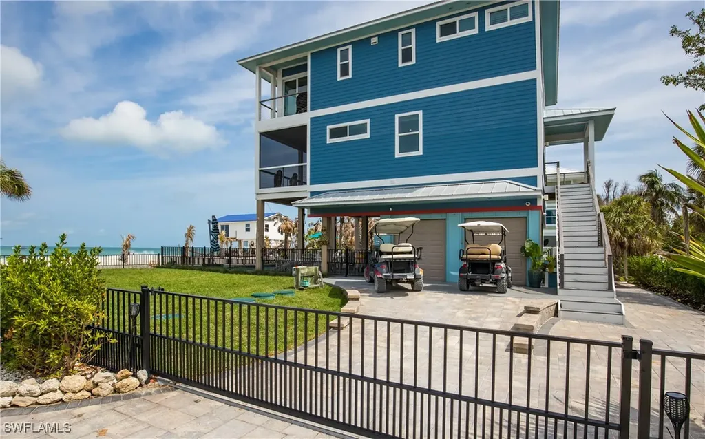 4620 Oro Pesos Lane Upper Captiva FL 33924
