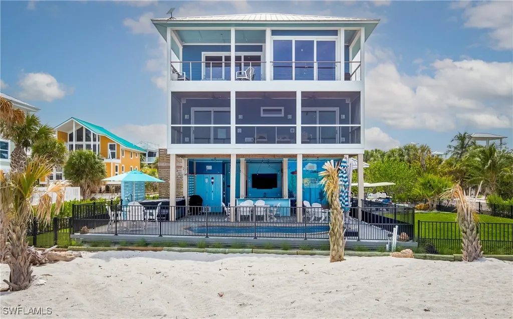 4620 Oro Pesos Lane Upper Captiva FL 33924