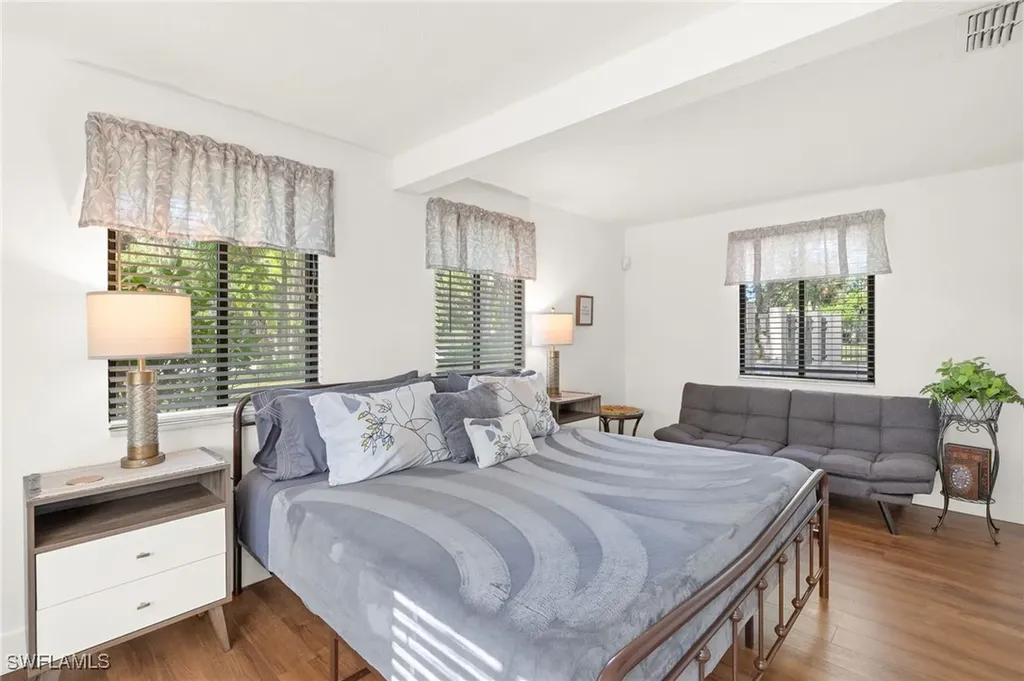 18925 S River Road Alva FL 33920