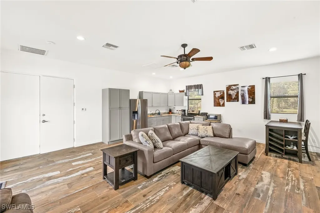 18925 S River Road Alva FL 33920