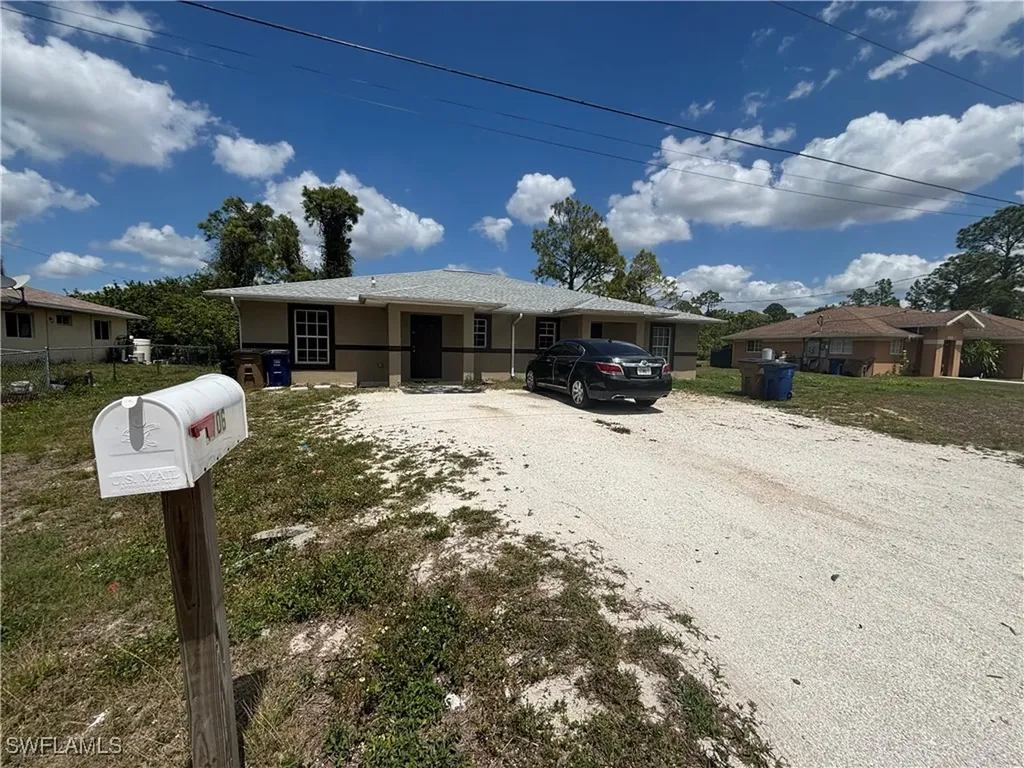 1704/1706 W 12th Street Lehigh Acres FL 33972
