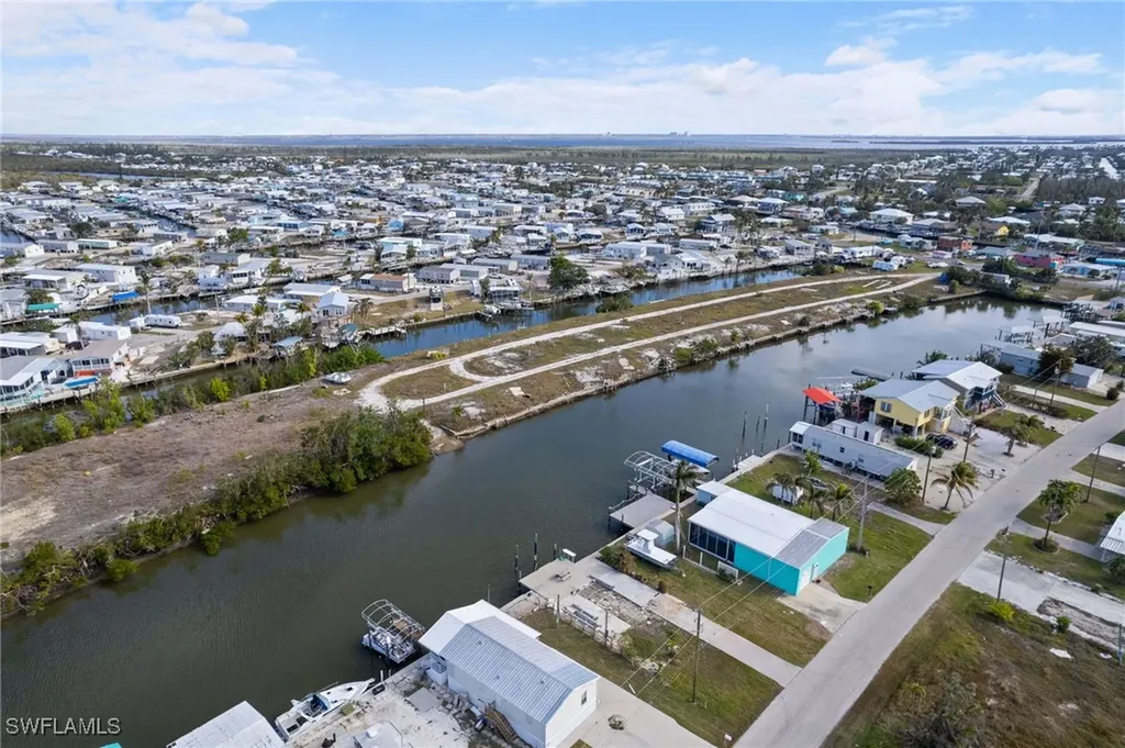 3864 Royal Palm Drive St. James City FL 33956