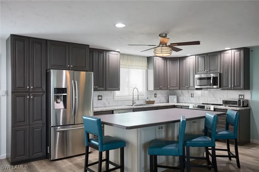3864 Royal Palm Drive St. James City FL 33956