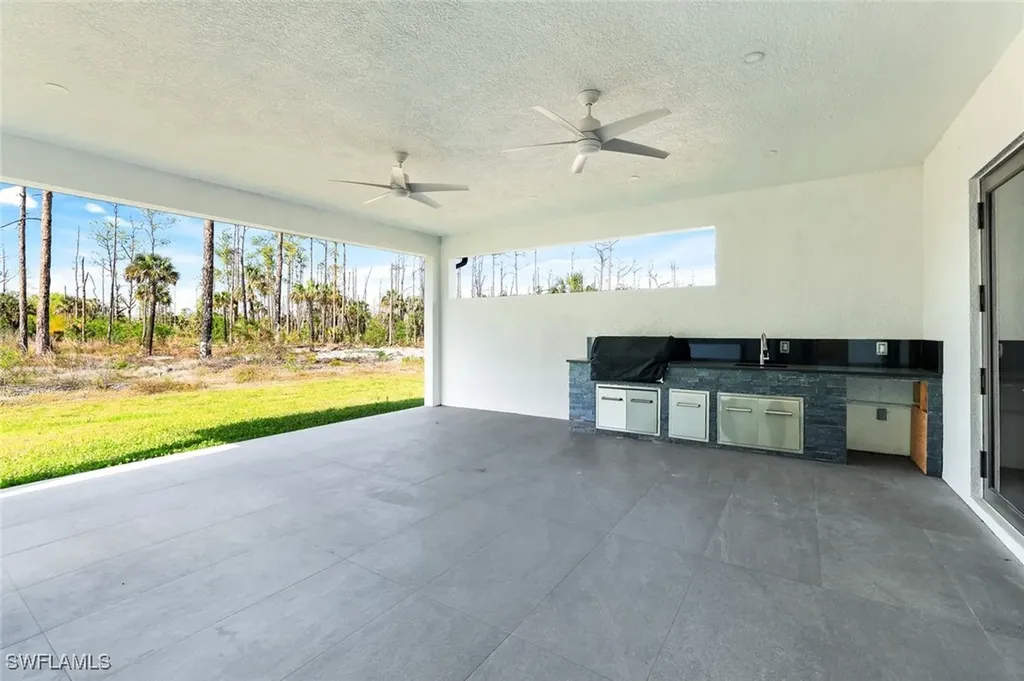 135 18th Avenue NW Naples FL 34120