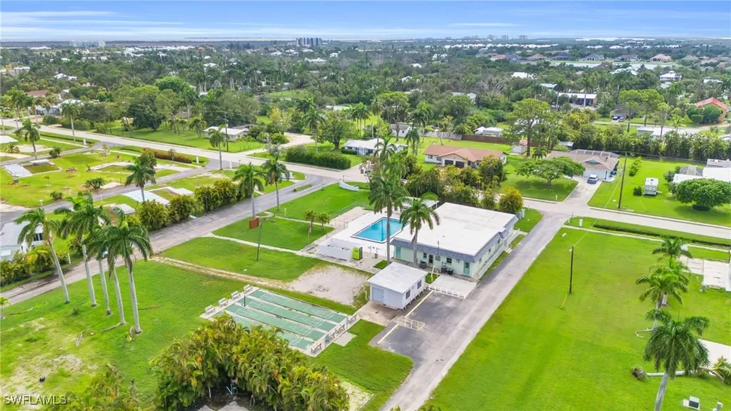 95 Sycamore Lane Fort Myers FL 33908