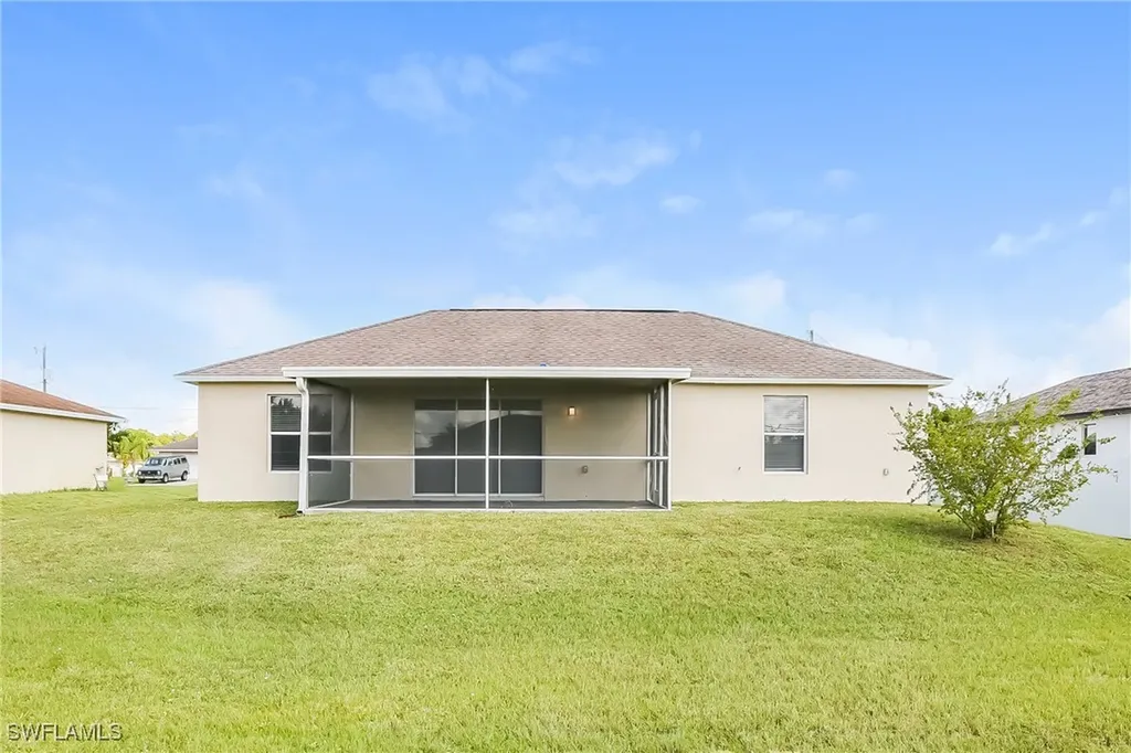 3907 13th Street W Lehigh Acres FL 33971