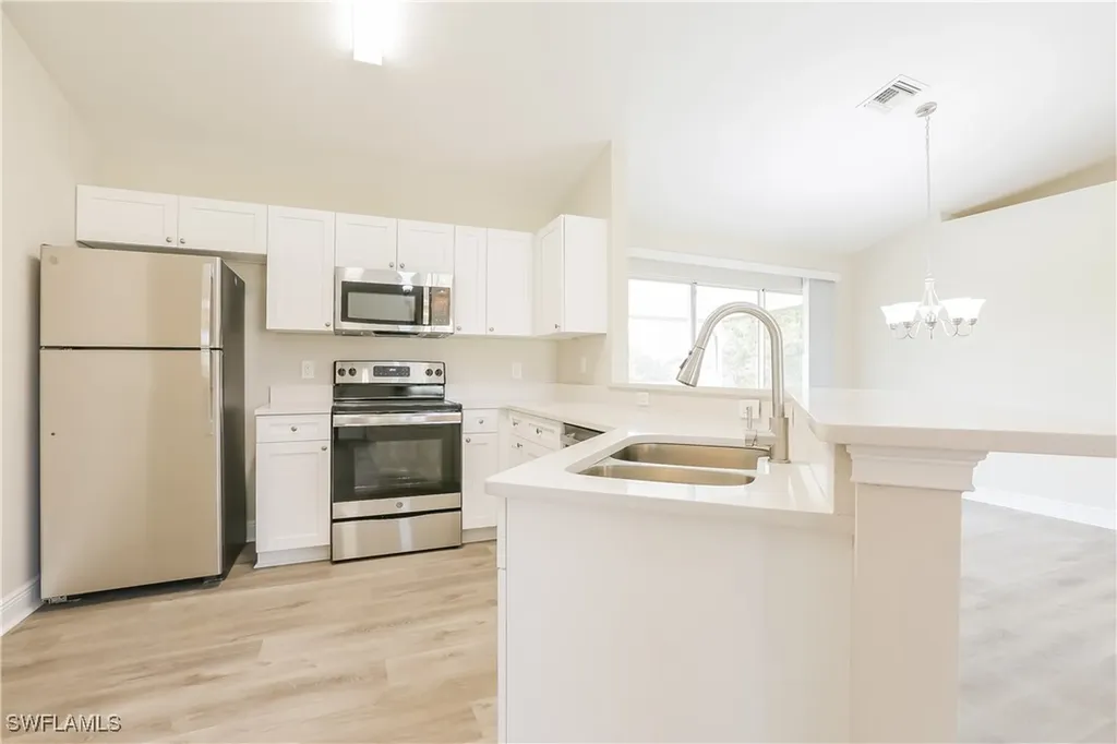 3907 13th Street W Lehigh Acres FL 33971