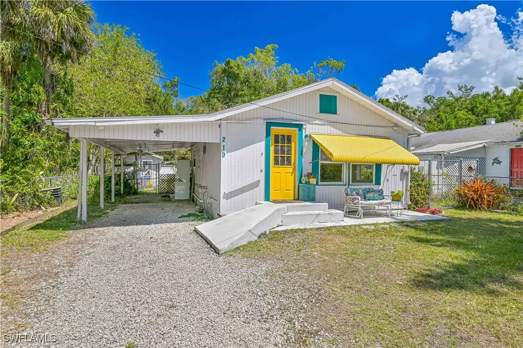 219 Granada Boulevard Fort Myers FL 33905