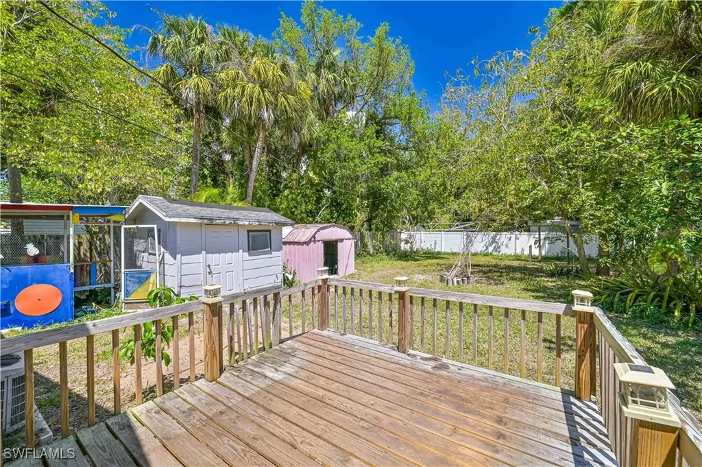 219 Granada Boulevard Fort Myers FL 33905