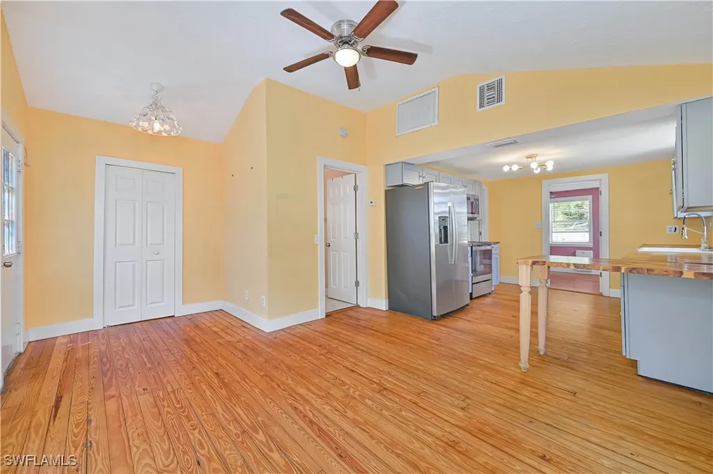 219 Granada Boulevard Fort Myers FL 33905