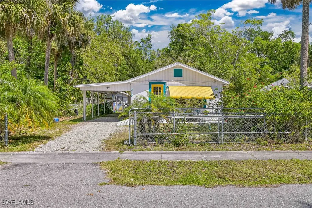 219 Granada Boulevard Fort Myers FL 33905
