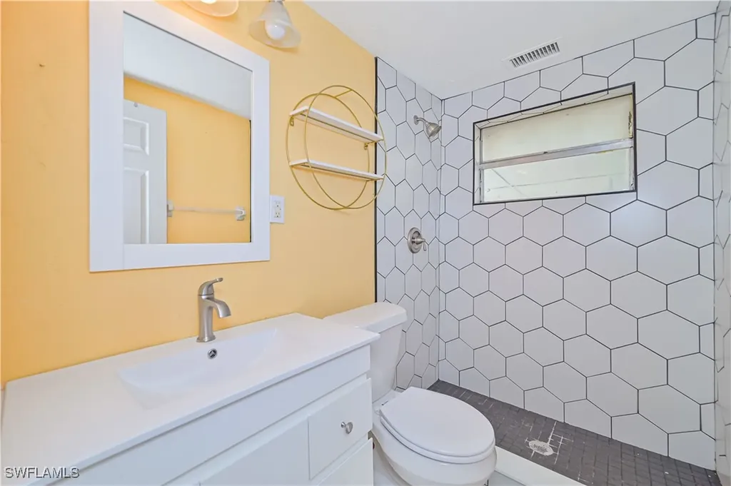 219 Granada Boulevard Fort Myers FL 33905