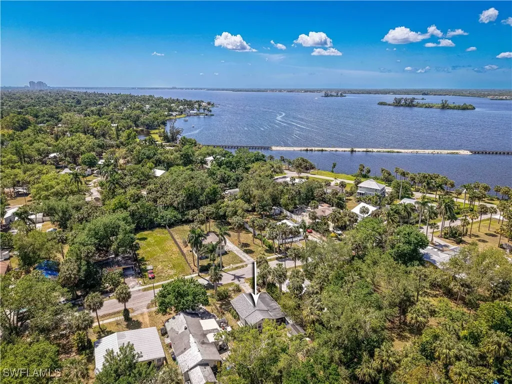 219 Granada Boulevard Fort Myers FL 33905