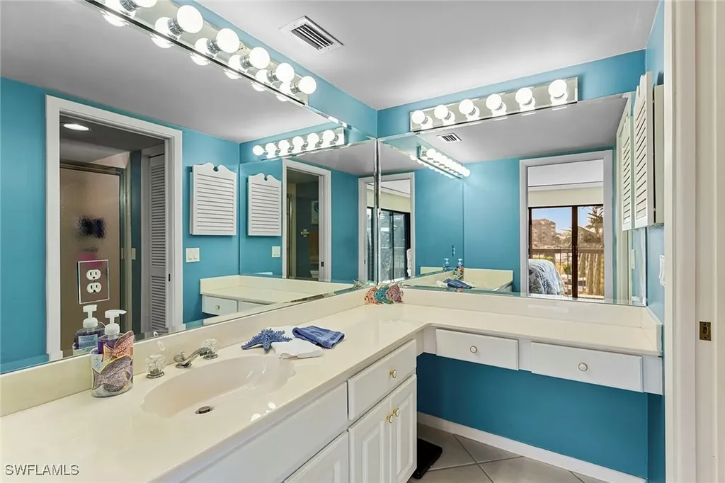 845 Collier Court Marco Island FL 34145