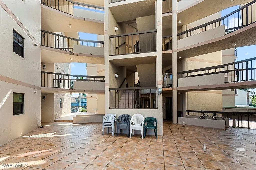 845 Collier Court Marco Island FL 34145