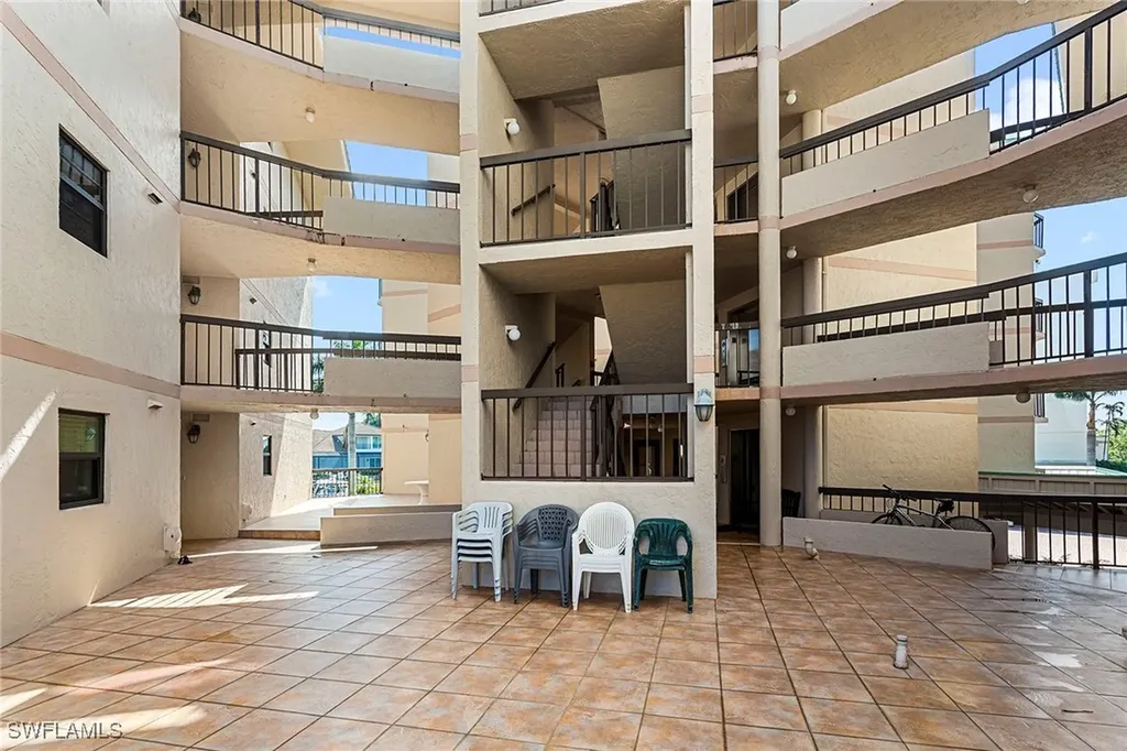 845 Collier Court Marco Island FL 34145