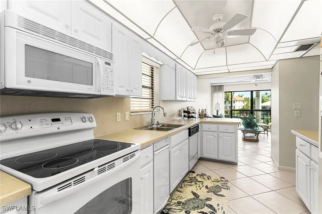 845 Collier Court Marco Island FL 34145