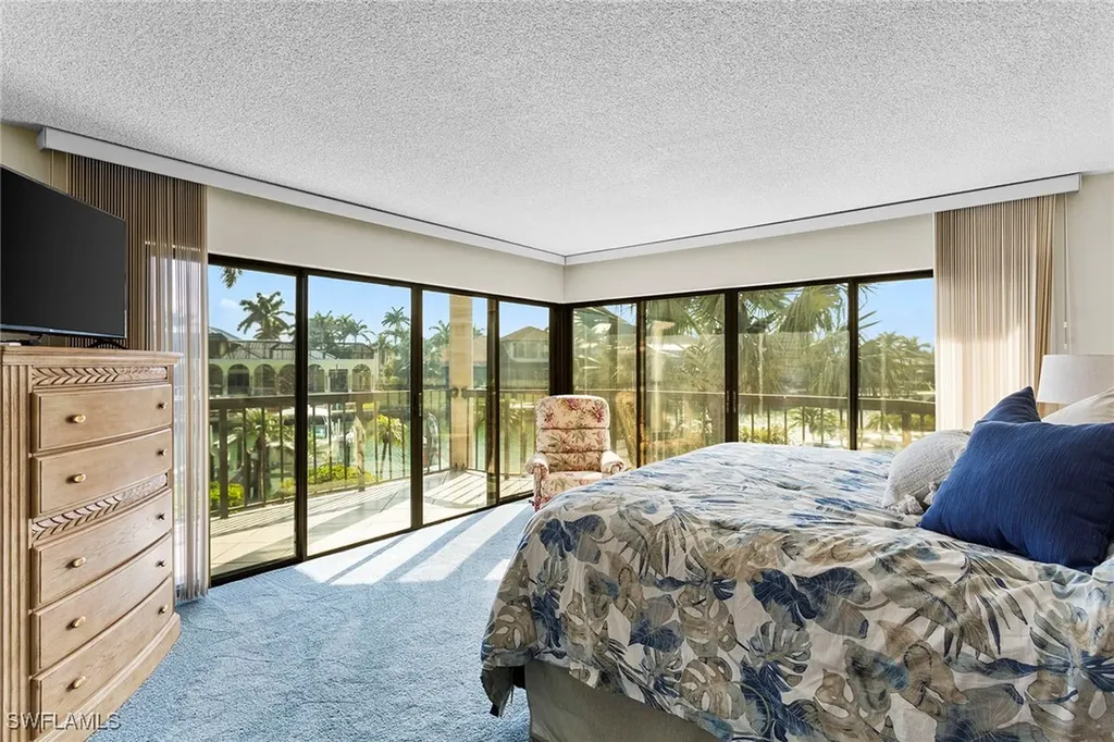 845 Collier Court Marco Island FL 34145