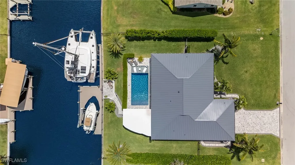 971 S Town And River Drive Fort Myers FL 33919