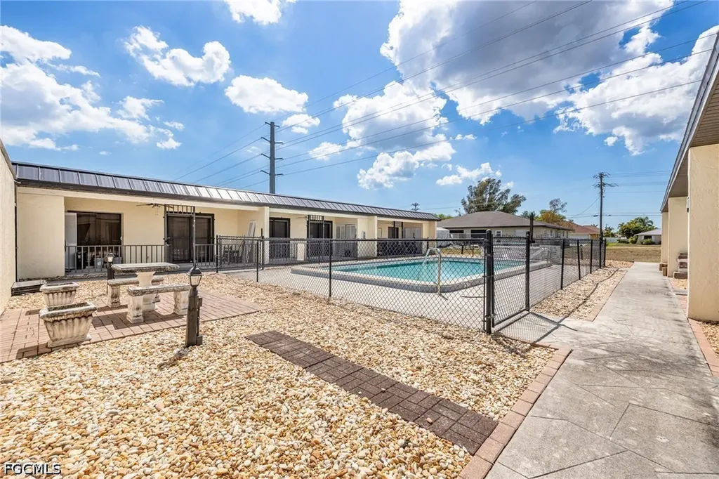 4514 Santa Barbara Boulevard Cape Coral FL 33914