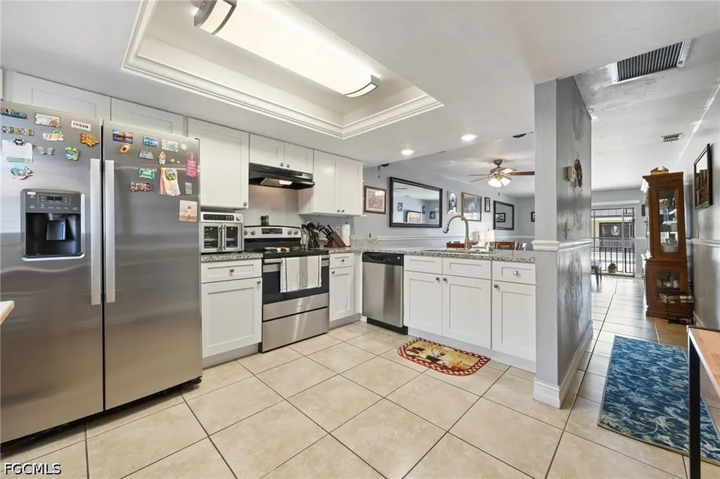 4514 Santa Barbara Boulevard Cape Coral FL 33914