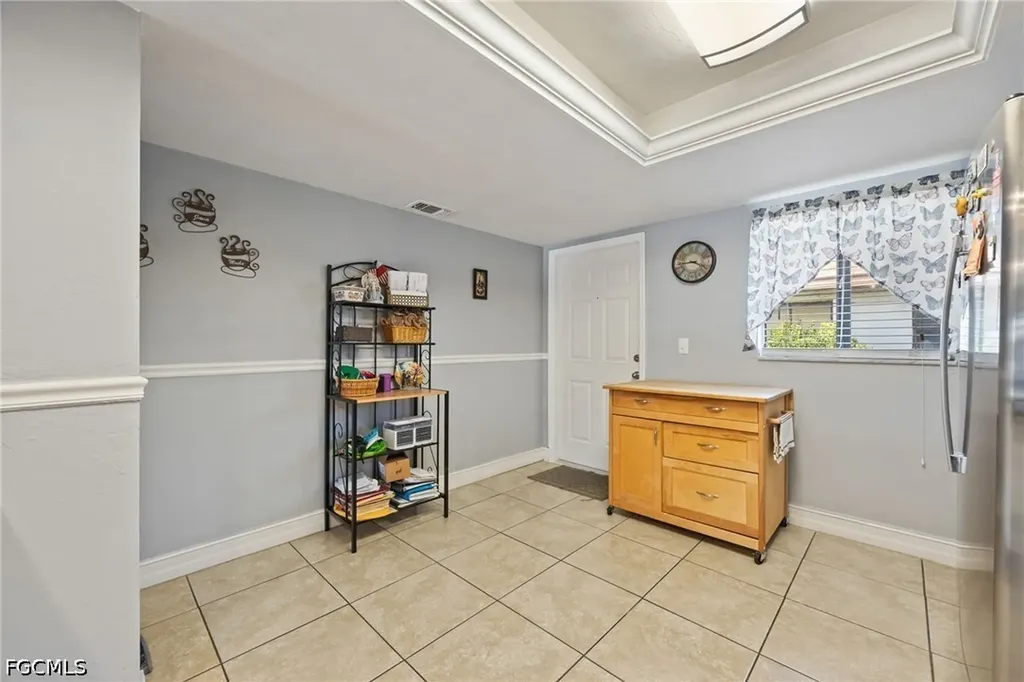 4514 Santa Barbara Boulevard Cape Coral FL 33914