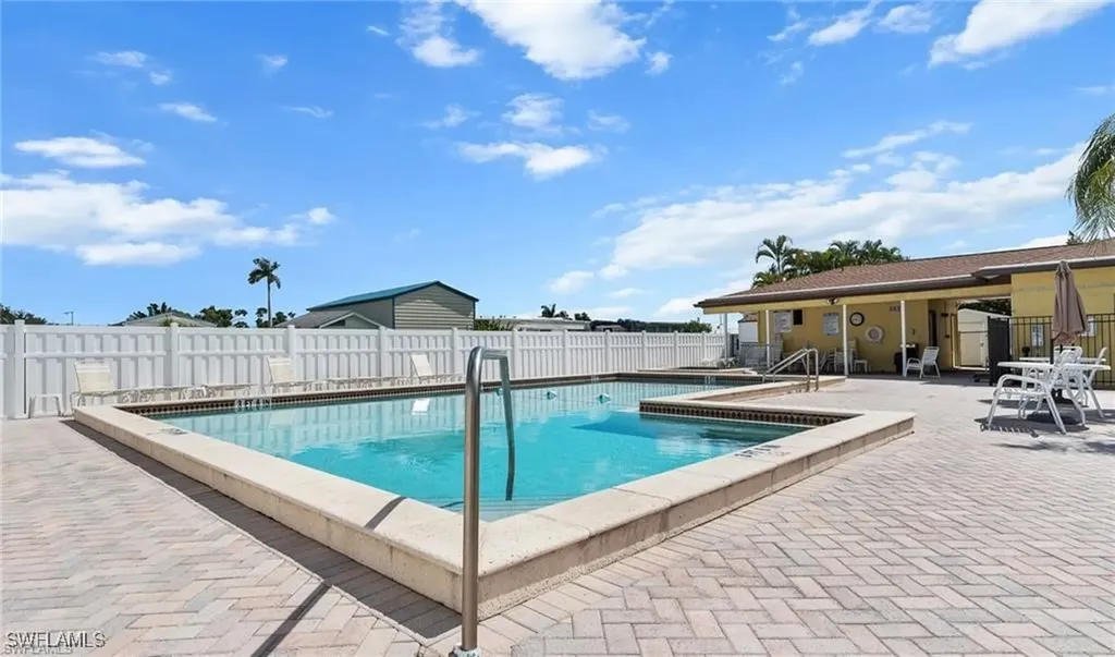 11102 Stardust Drive Fort Myers FL 33908