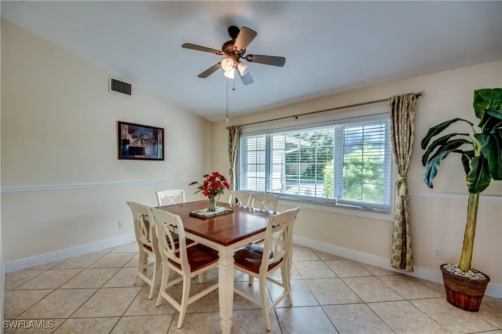 3528 SE 1st Place Cape Coral FL 33904