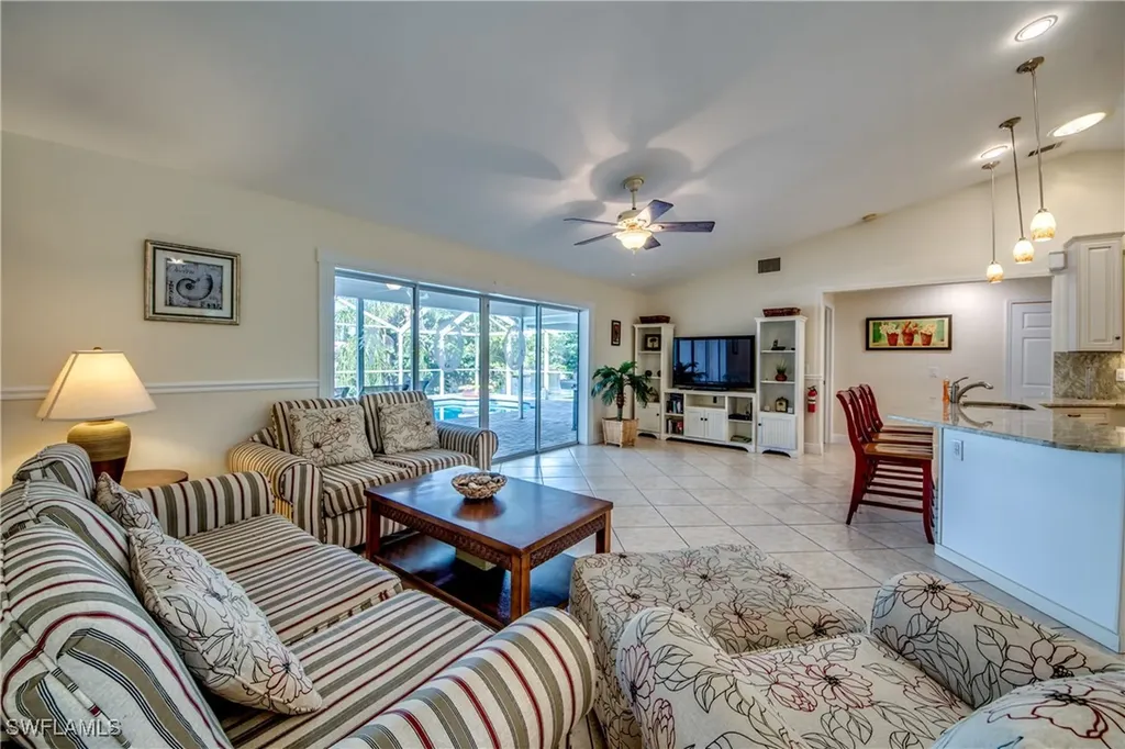 3528 SE 1st Place Cape Coral FL 33904