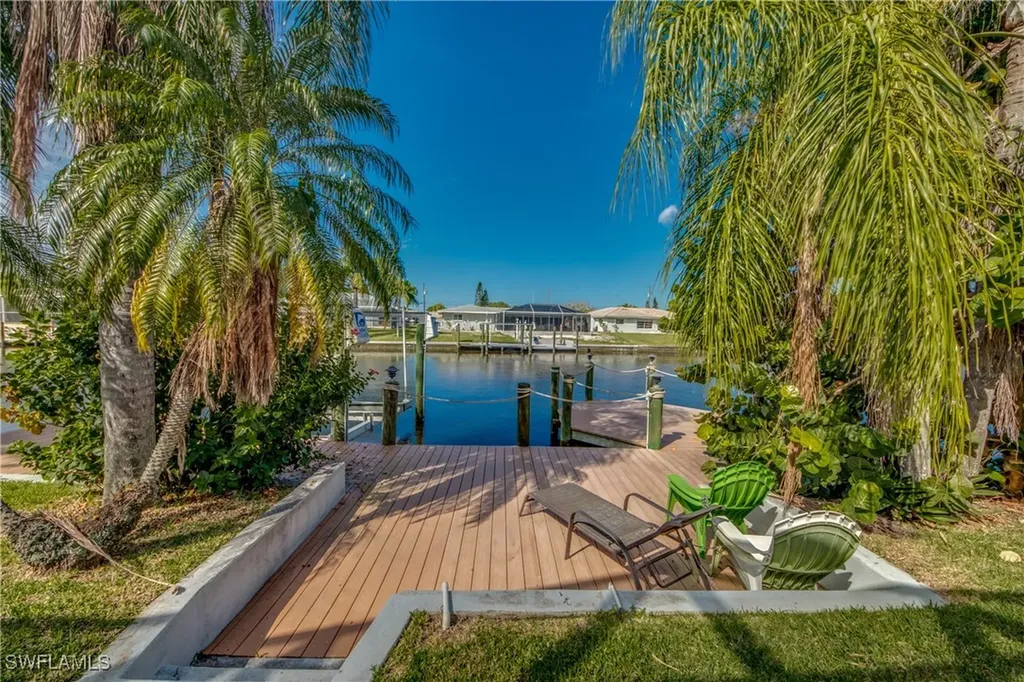 3528 SE 1st Place Cape Coral FL 33904