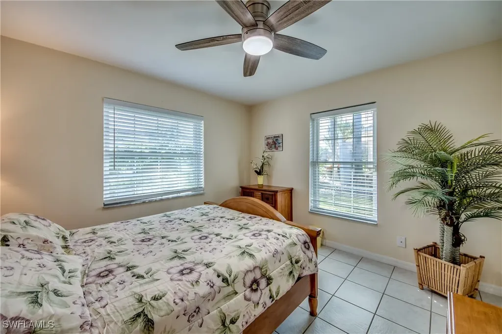 3528 SE 1st Place Cape Coral FL 33904