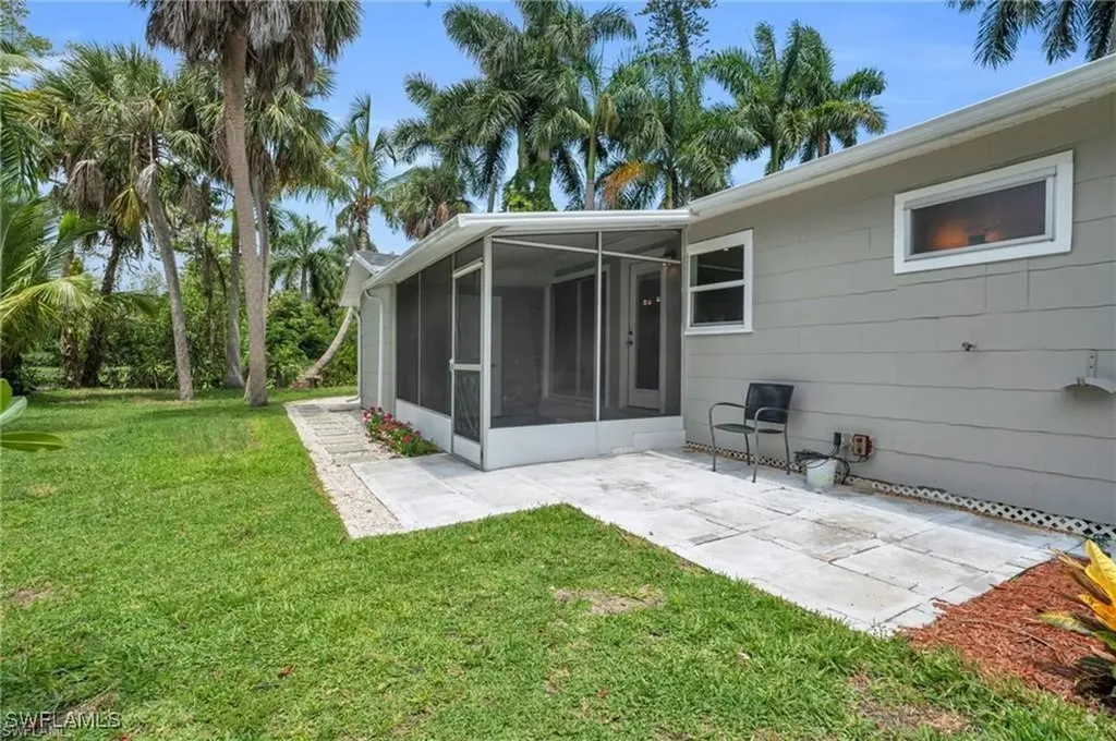 135 Standish Circle North Fort Myers FL 33903