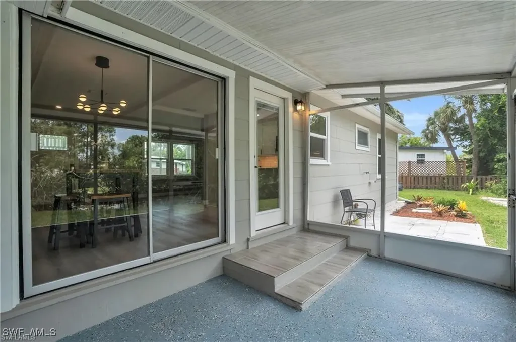 135 Standish Circle North Fort Myers FL 33903