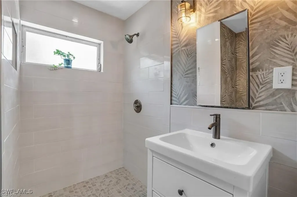 135 Standish Circle North Fort Myers FL 33903