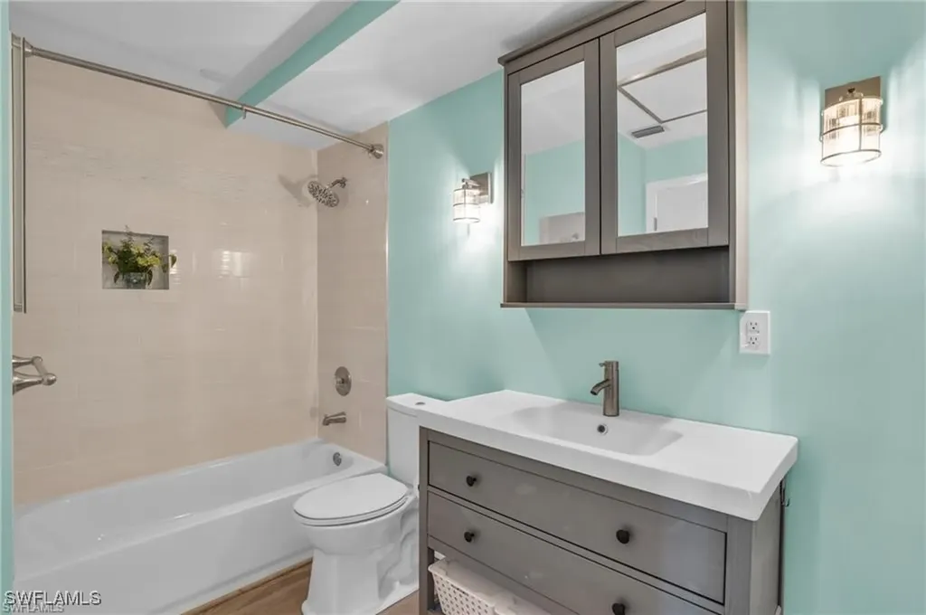 135 Standish Circle North Fort Myers FL 33903