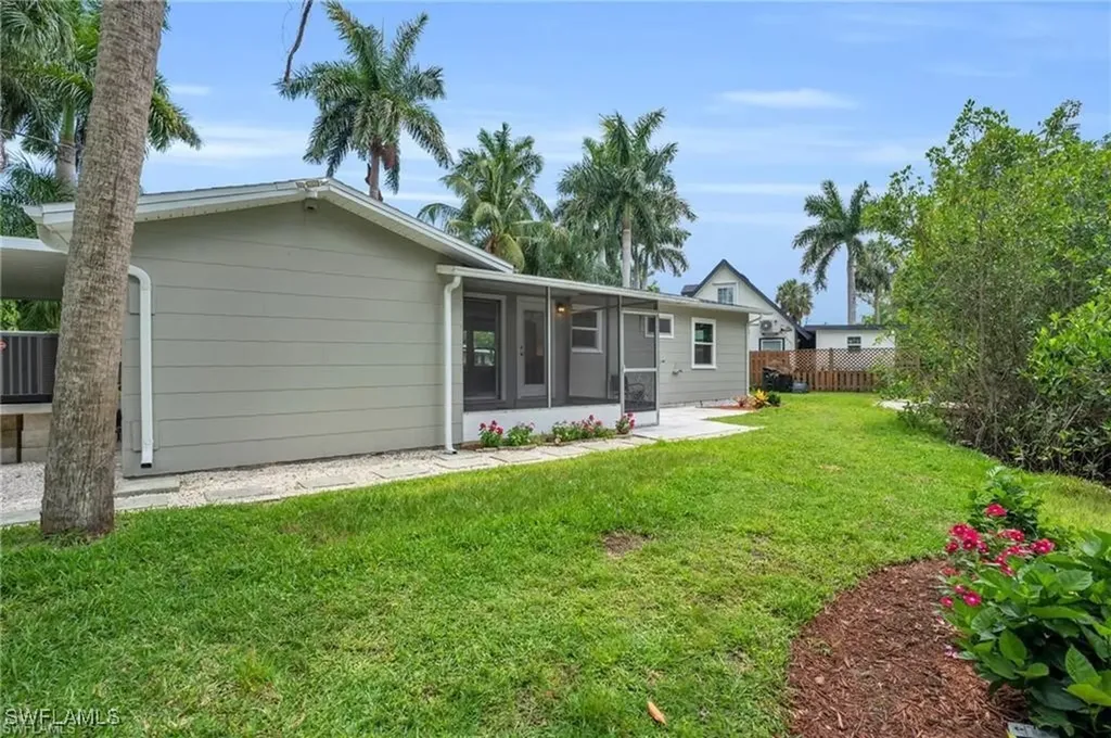135 Standish Circle North Fort Myers FL 33903